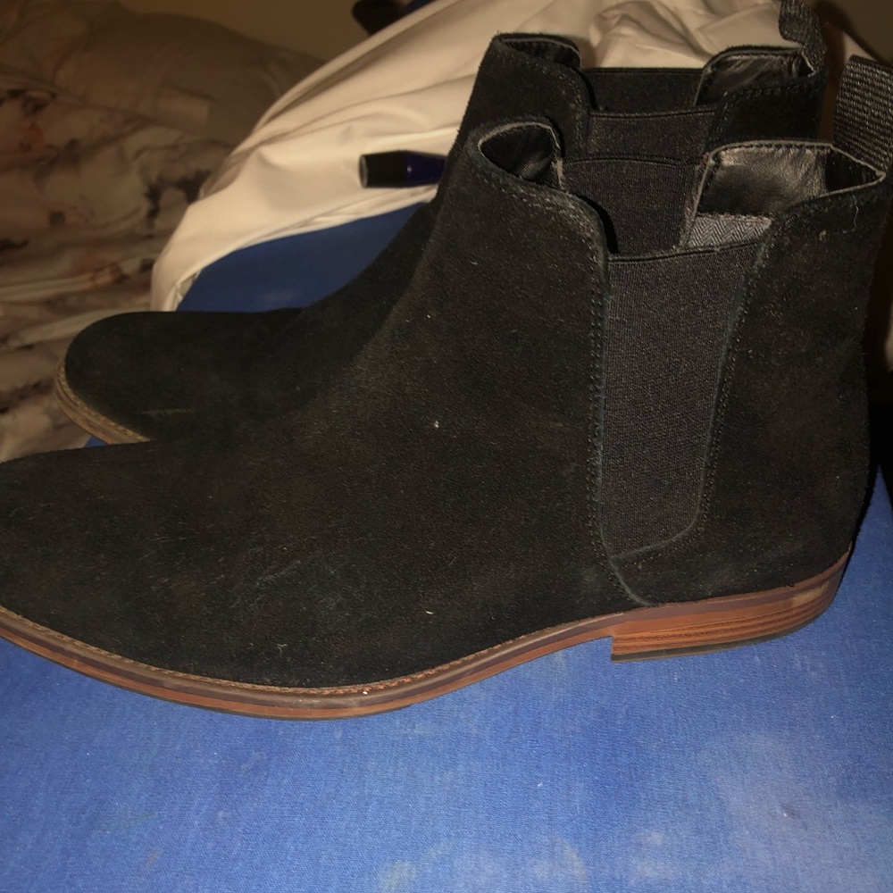 Black Chelsea boots size 9 1/2 men’s
